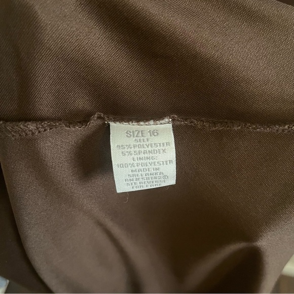 Floral dress - Picture 7 of 7